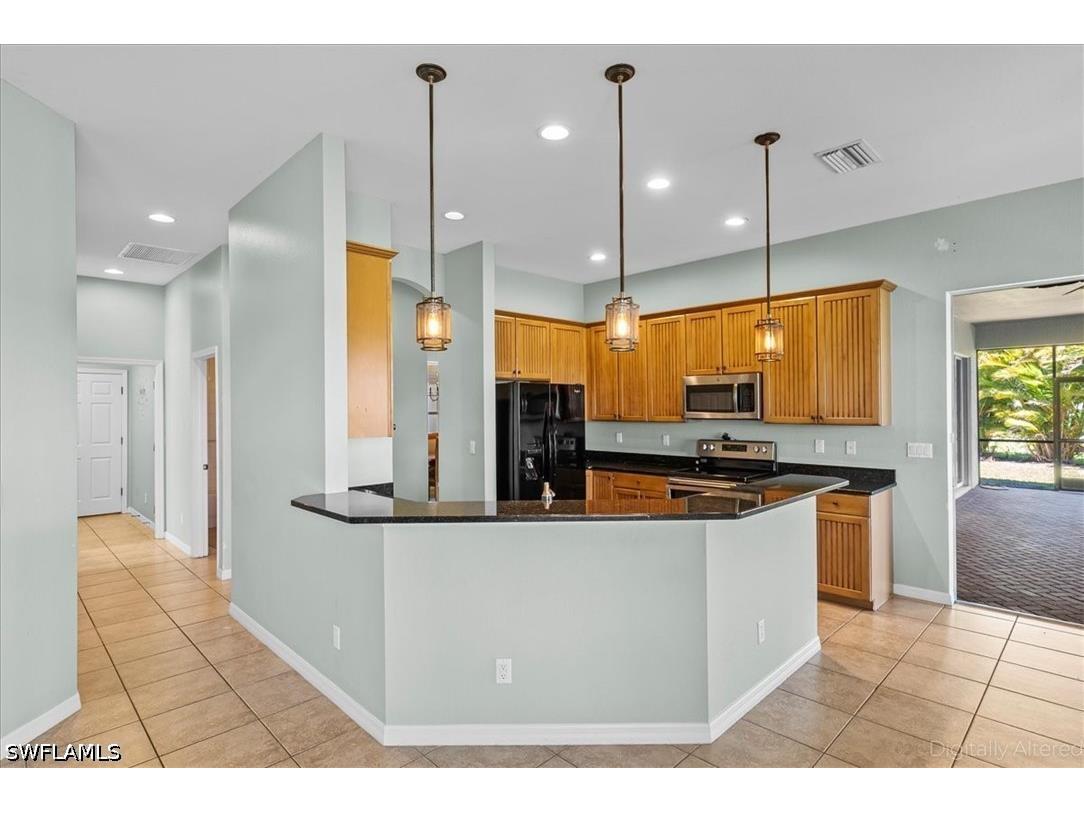 2099 Grove Drive Naples FL 34120 226014475 image9