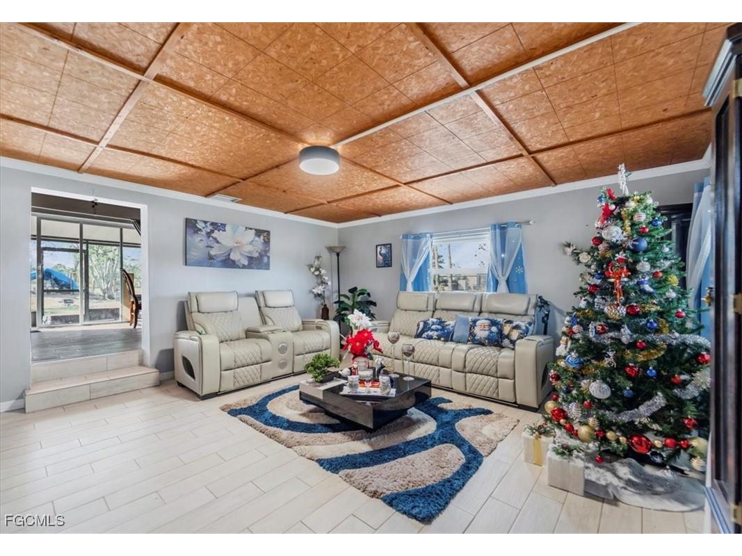 2099 Summerall Road Labelle FL 33935 2025026073 image36