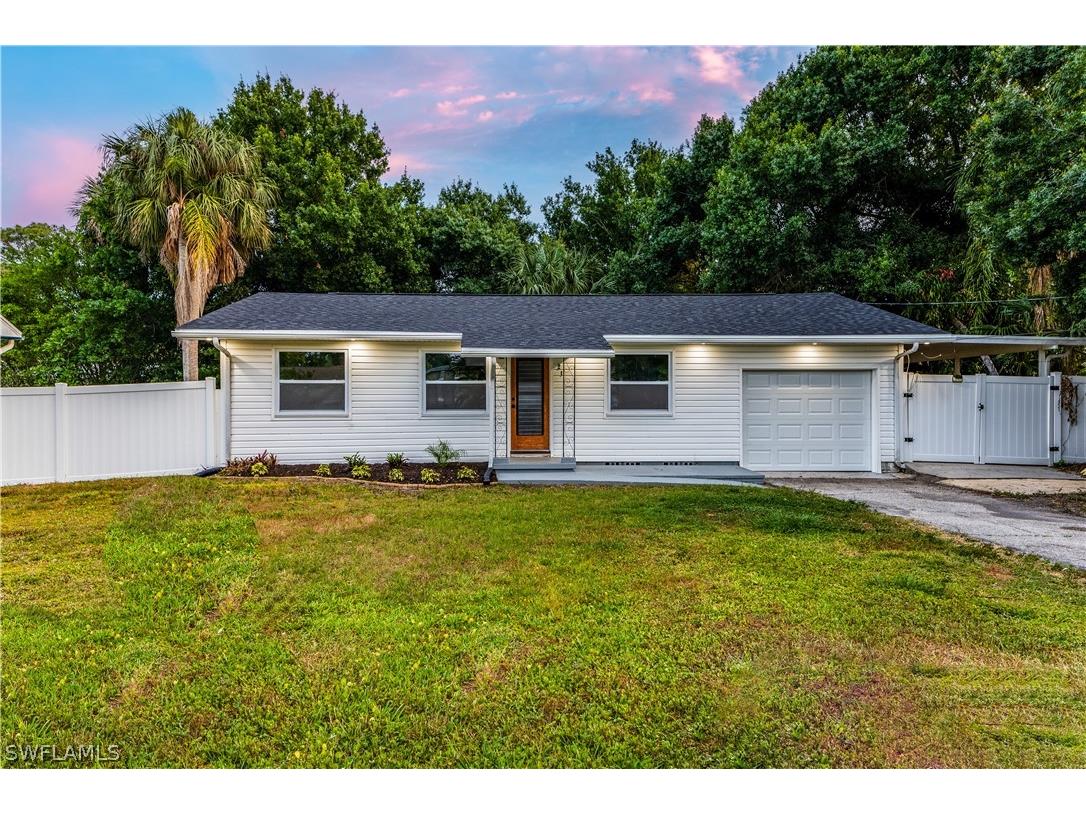 21 Blair Street North Fort Myers FL 33903 224043153 image1