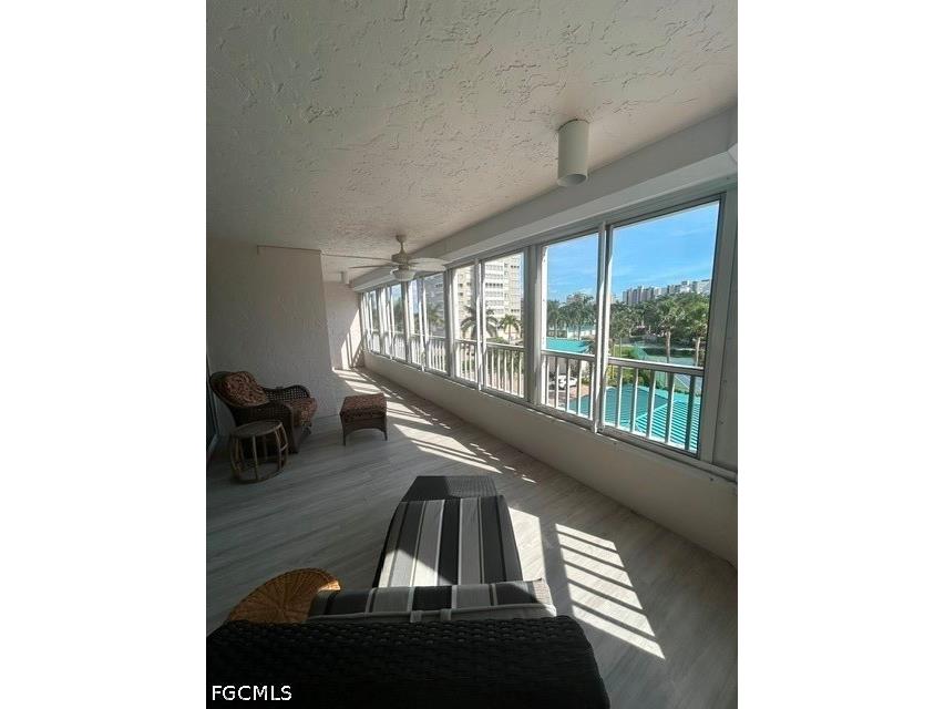21 Bluebill Avenue #303 Naples FL 34108 2026026668 image4