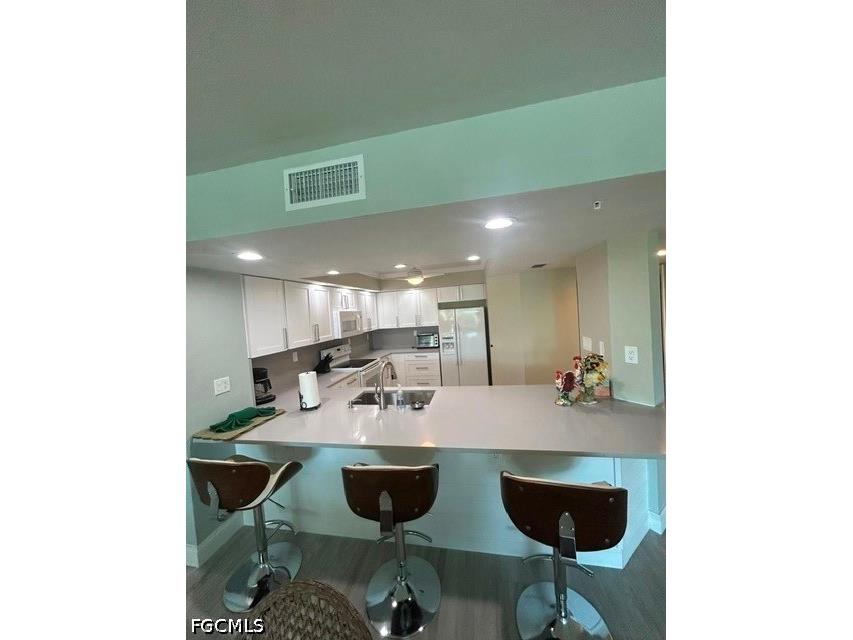 21 Bluebill Avenue #303 Naples FL 34108 2026026668 image7