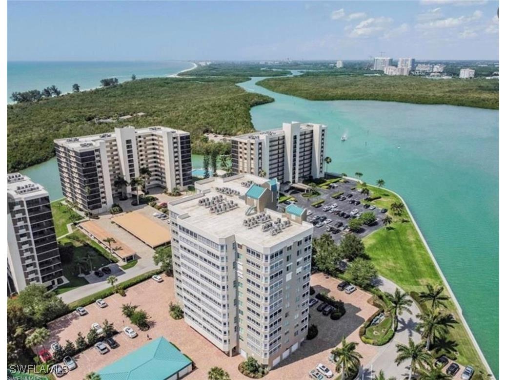 21 Bluebill Avenue #403B Naples FL 34108 225082760 image1