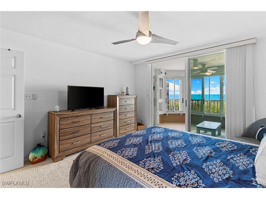 21 Bluebill Avenue #904B Naples FL 34108 225083054 image15