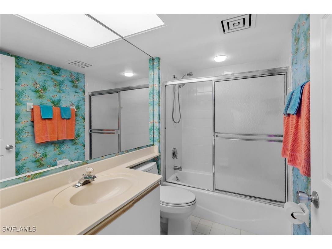21 Bluebill Avenue #904B Naples FL 34108 225083054 image18