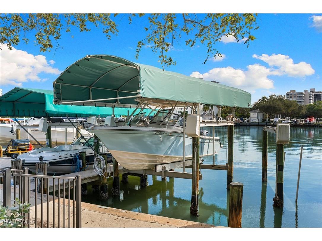 21 Bluebill Avenue #904B Naples FL 34108 225083054 image21