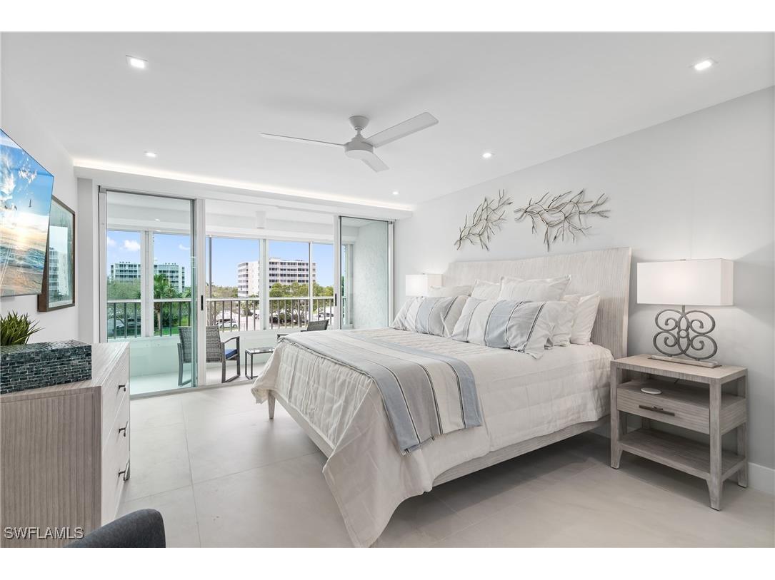 21 Bluebill Avenue #B-302 Naples FL 34108 226003979 image11