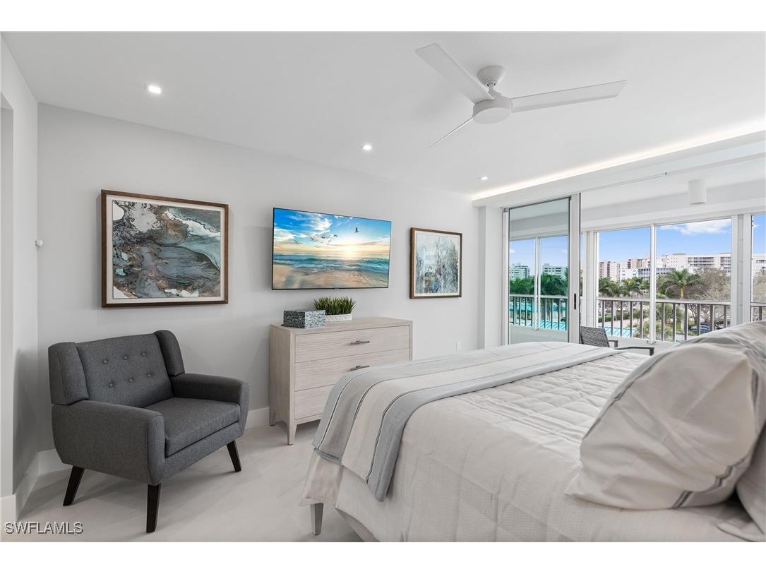 21 Bluebill Avenue #B-302 Naples FL 34108 226003979 image12