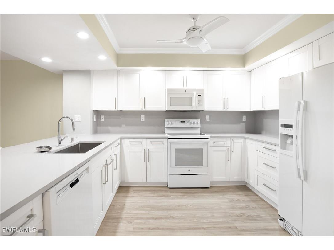 21 Bluebill Avenue #B-303 Naples FL 34108 225084246 image11