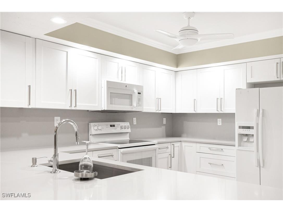 21 Bluebill Avenue #B-303 Naples FL 34108 225084246 image14