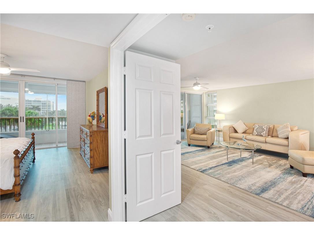 21 Bluebill Avenue #B-303 Naples FL 34108 225084246 image17