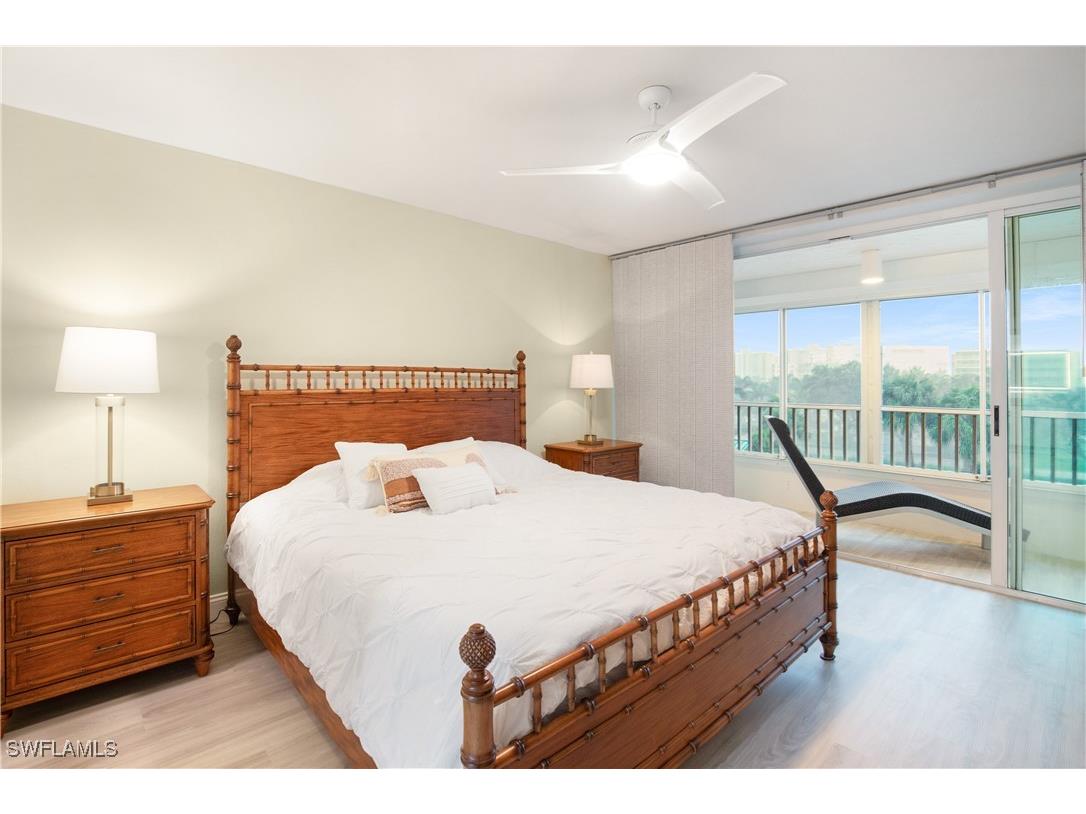 21 Bluebill Avenue #B-303 Naples FL 34108 225084246 image19