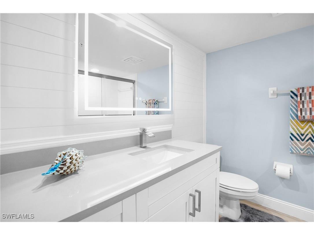 21 Bluebill Avenue #B-303 Naples FL 34108 225084246 image35