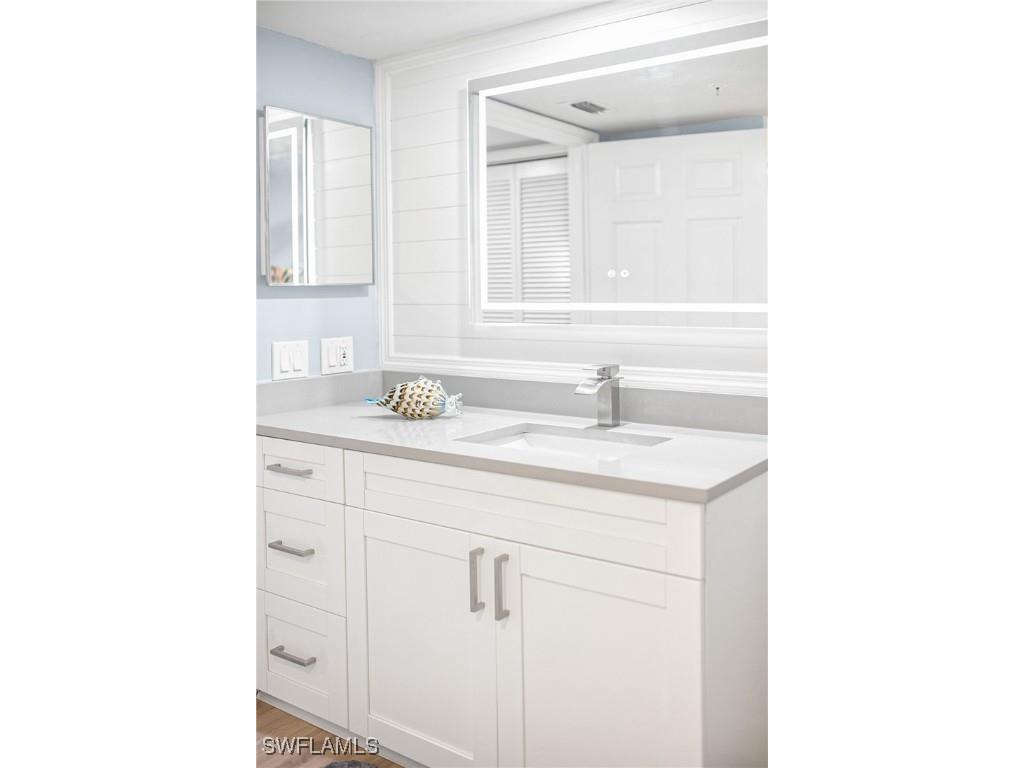 21 Bluebill Avenue #B-303 Naples FL 34108 225084246 image37