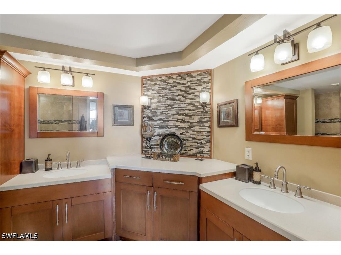 21 Bluebill Avenue #B401 Naples FL 34108 226015457 image15