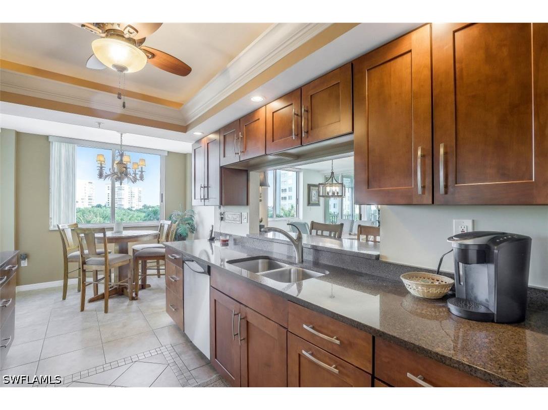 21 Bluebill Avenue #B401 Naples FL 34108 226015457 image6