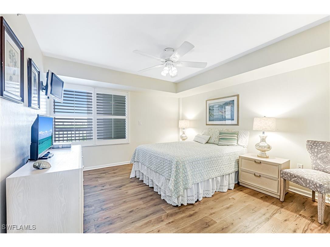 21 Bluebill Avenue #B503 Naples FL 34108 225082272 image25