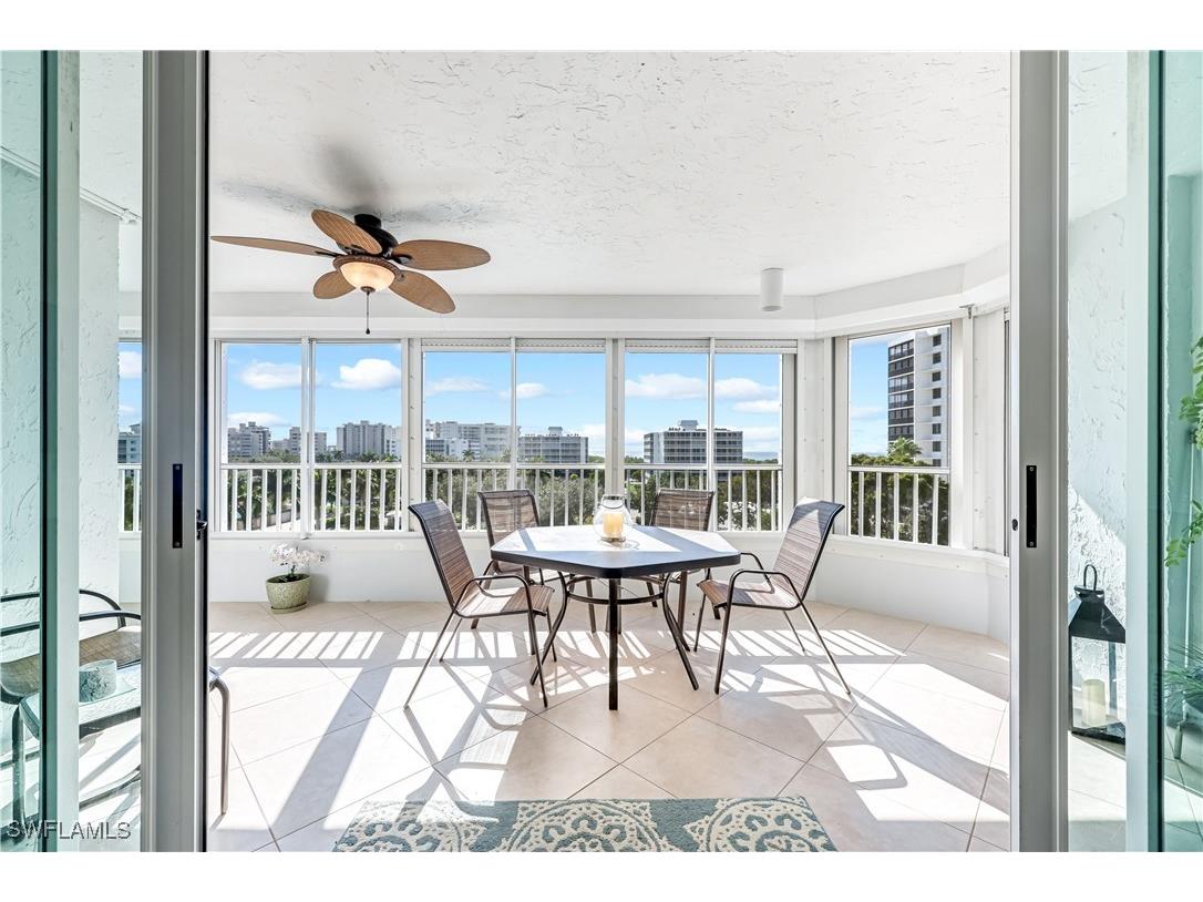 21 Bluebill Avenue #B503 Naples FL 34108 225082272 image28