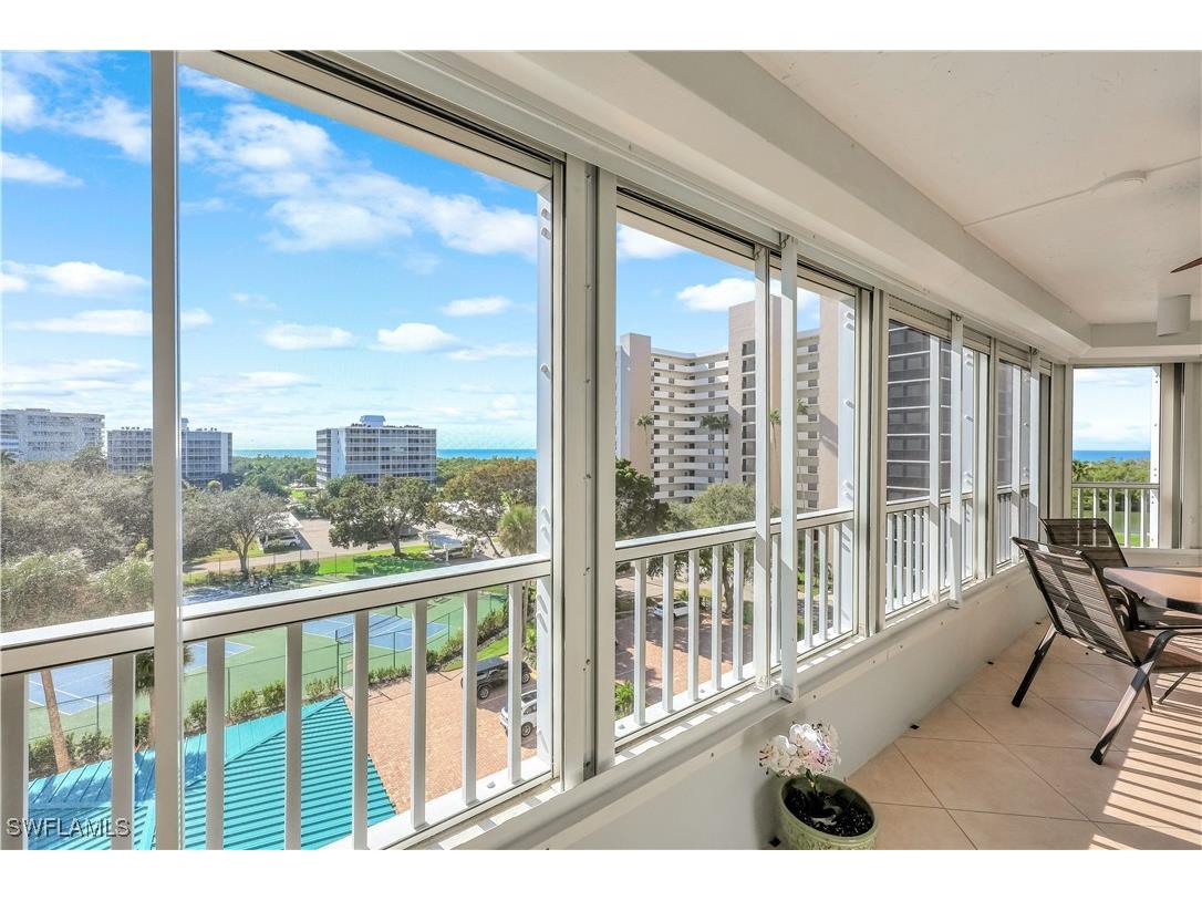 21 Bluebill Avenue #B503 Naples FL 34108 225082272 image30