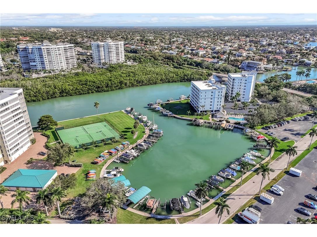 21 Bluebill Avenue #B503 Naples FL 34108 225082272 image34