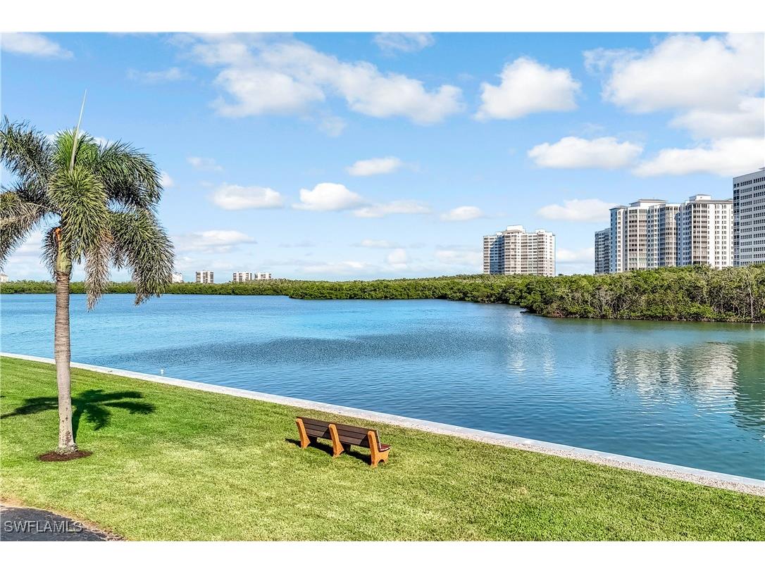 21 Bluebill Avenue #B503 Naples FL 34108 225082272 image4