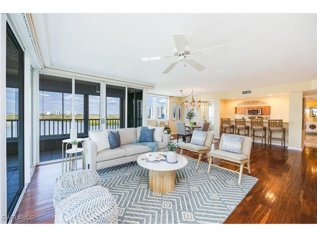 21 Bluebill Avenue #B806 Naples FL 34108 225084960 image1