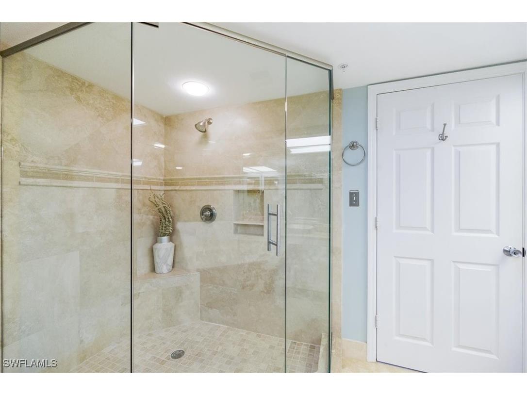 21 Bluebill Avenue #B806 Naples FL 34108 225084960 image15