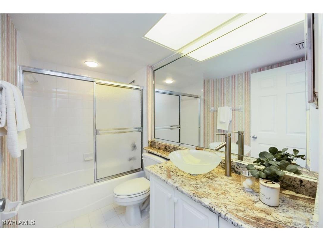 21 Bluebill Avenue #B806 Naples FL 34108 225084960 image17