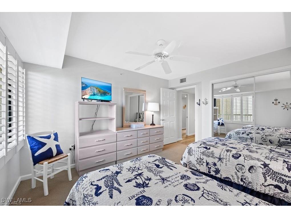 21 Bluebill Avenue #B905 Naples FL 34108 225072091 image11