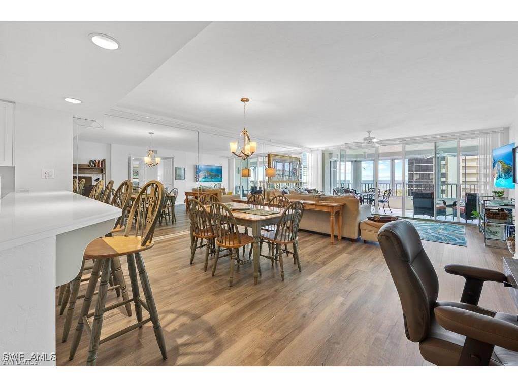 21 Bluebill Avenue #B905 Naples FL 34108 225072091 image18