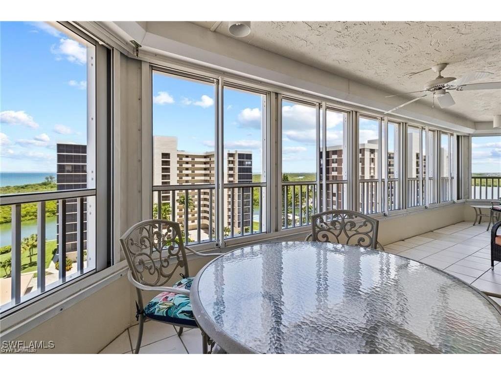 21 Bluebill Avenue #B905 Naples FL 34108 225072091 image2