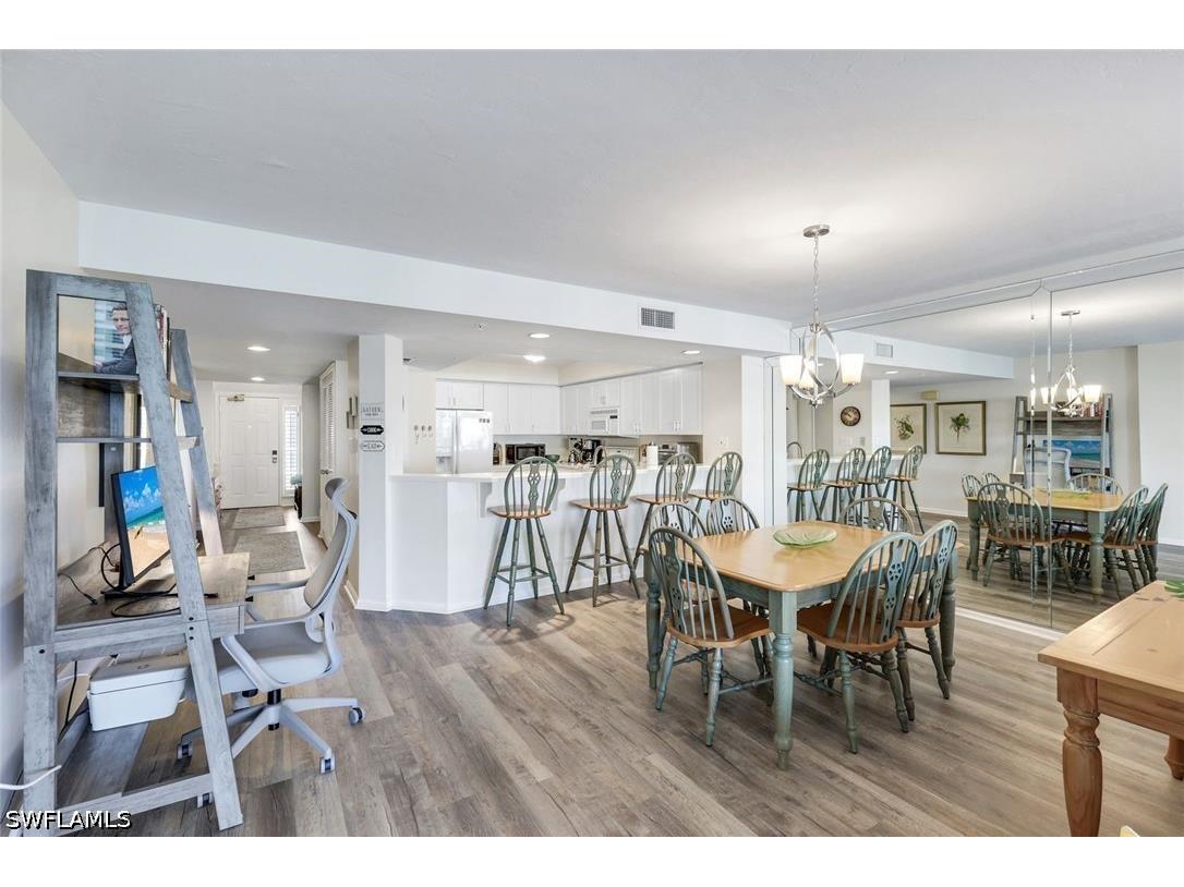 21 Bluebill Avenue #B905 Naples FL 34108 226015148 image14
