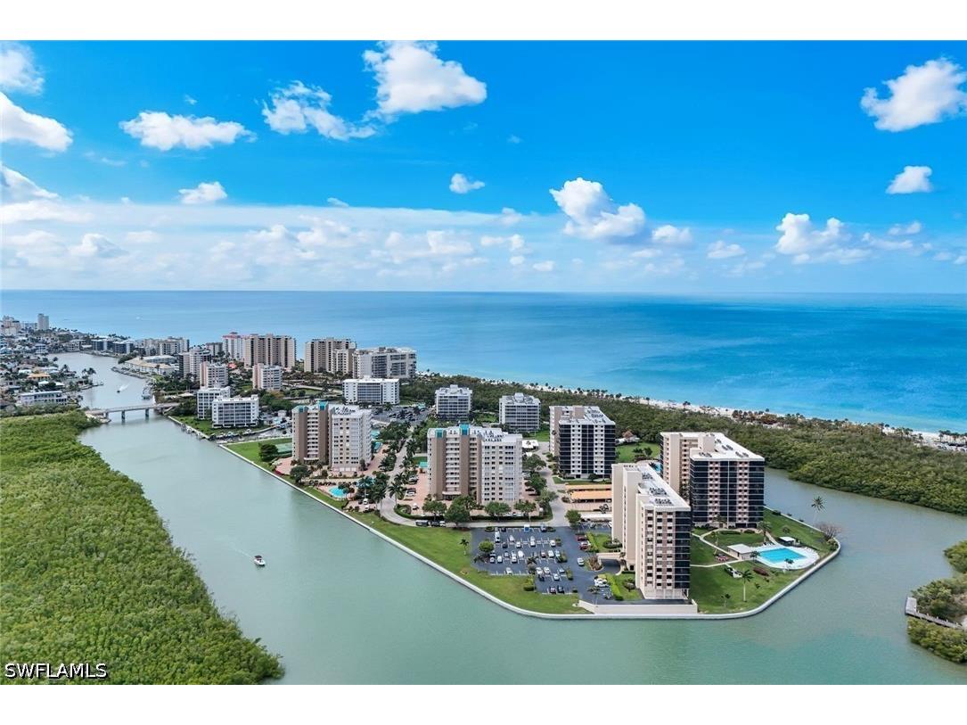 21 Bluebill Avenue #B905 Naples FL 34108 226015148 image33