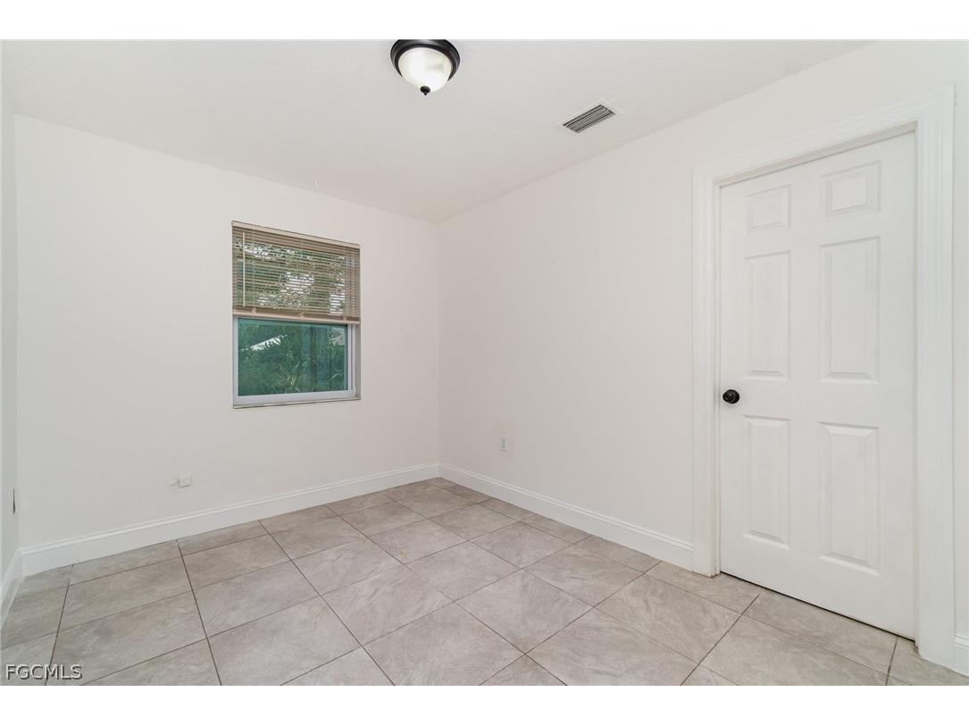 21 Cabana Avenue North Fort Myers FL 33903 2026006825 image22