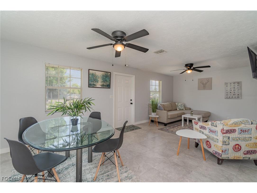 21 Cabana Avenue North Fort Myers FL 33903 2026006825 image4