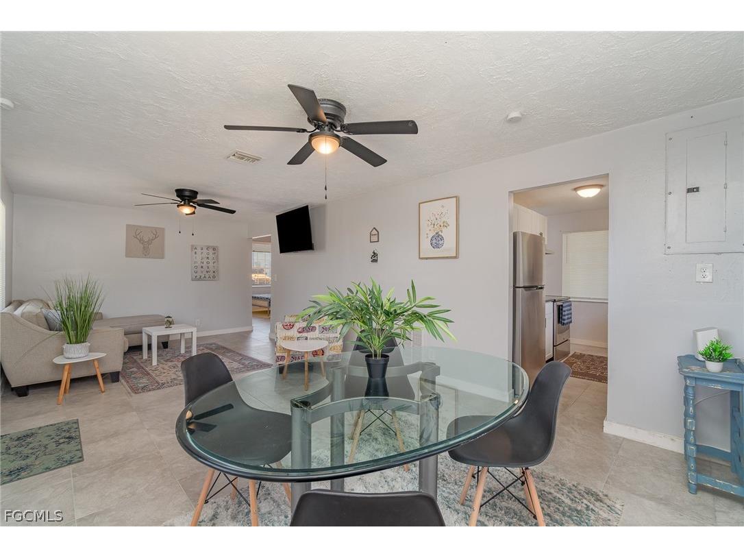 21 Cabana Avenue North Fort Myers FL 33903 2026006825 image6