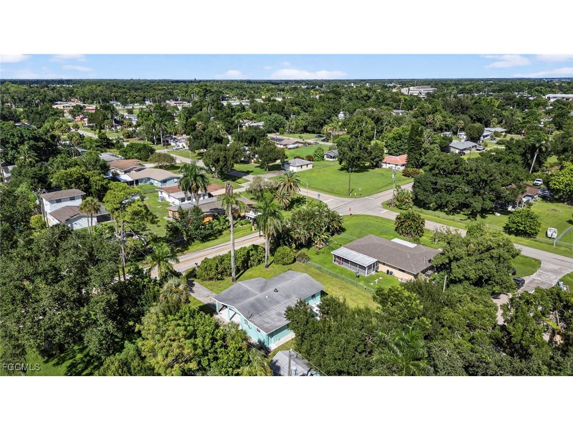21 E Mariana Avenue North Fort Myers FL 33917 2025011423 image39
