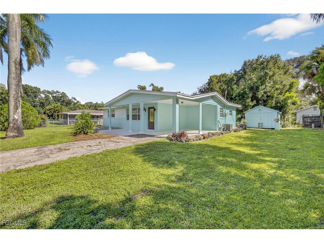 21 E Mariana Avenue North Fort Myers FL 33917 2025011423 image4