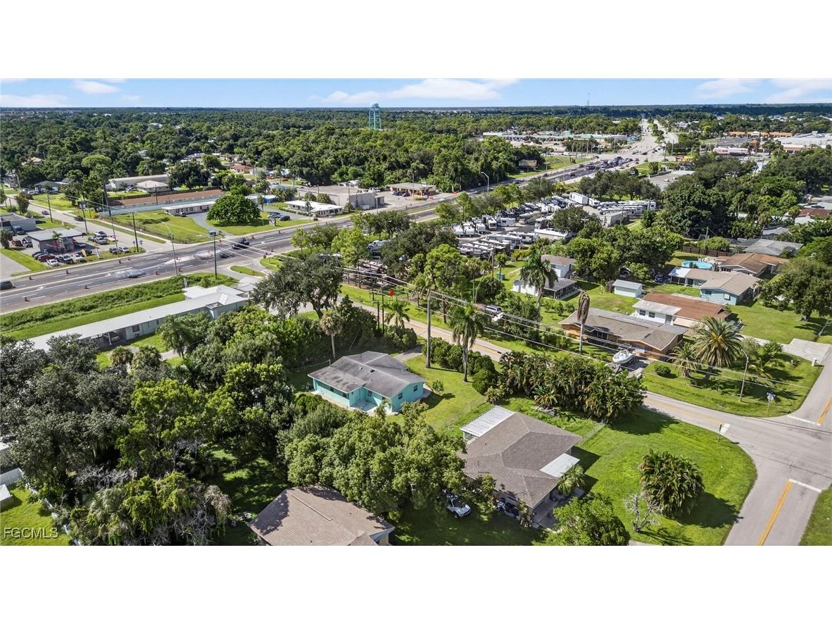 21 E Mariana Avenue North Fort Myers FL 33917 2025011423 image41