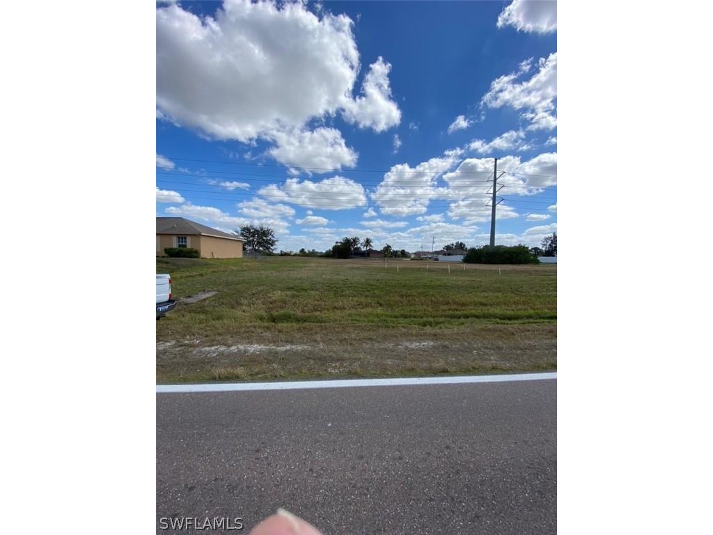 21 El Dorado Boulevard N Cape Coral FL 33993 223009447 image1