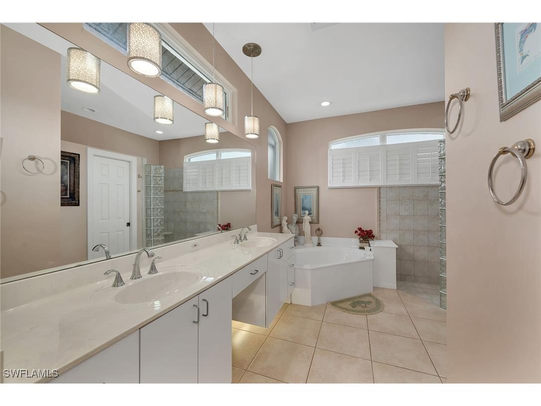 21 Hickory Court Marco Island FL 34145 226004374 image22