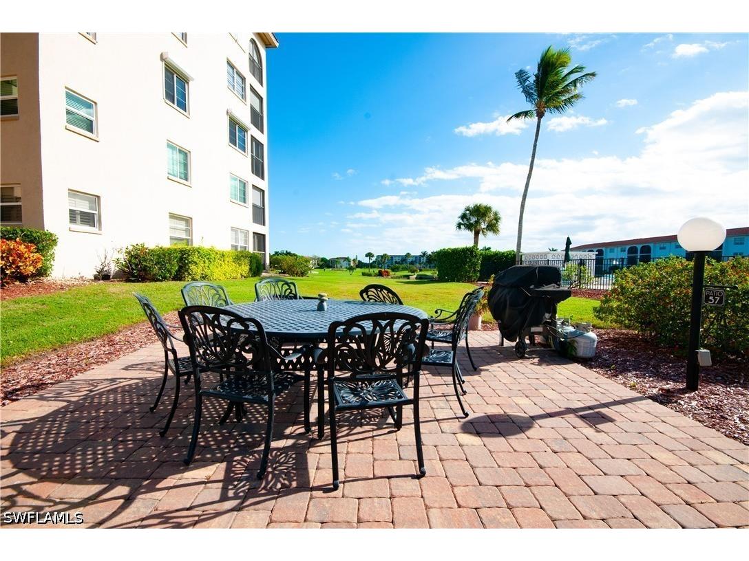 21 High Point Circle E #305 Naples FL 34103 226025727 image29