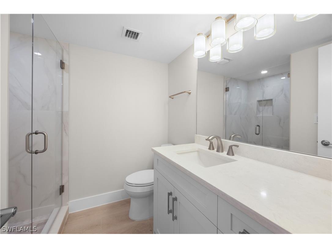 21 High Point Circle E #409 Naples FL 34103 226007315 image15