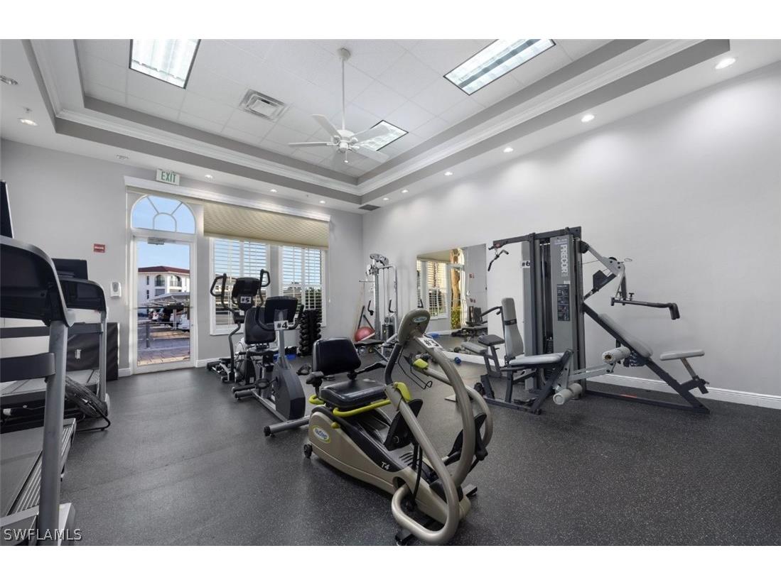 21 High Point Circle E #409 Naples FL 34103 226007315 image35