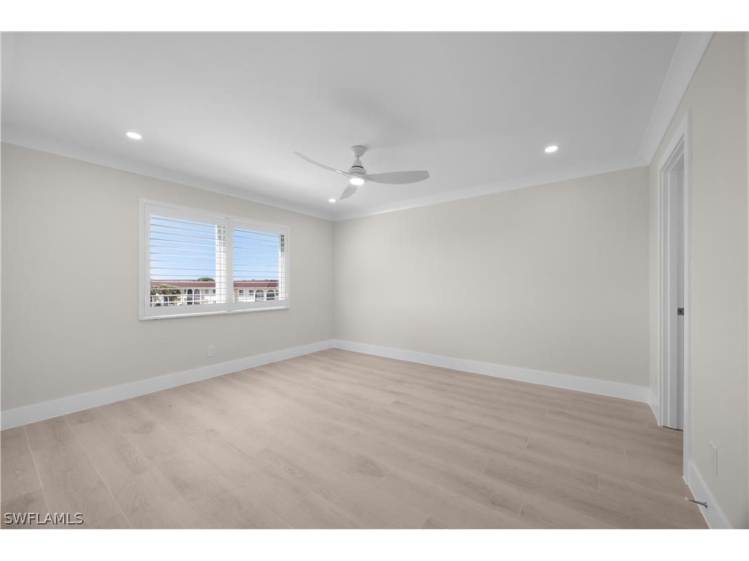 21 High Point Circle E #409 Naples FL 34103 226007315 image7