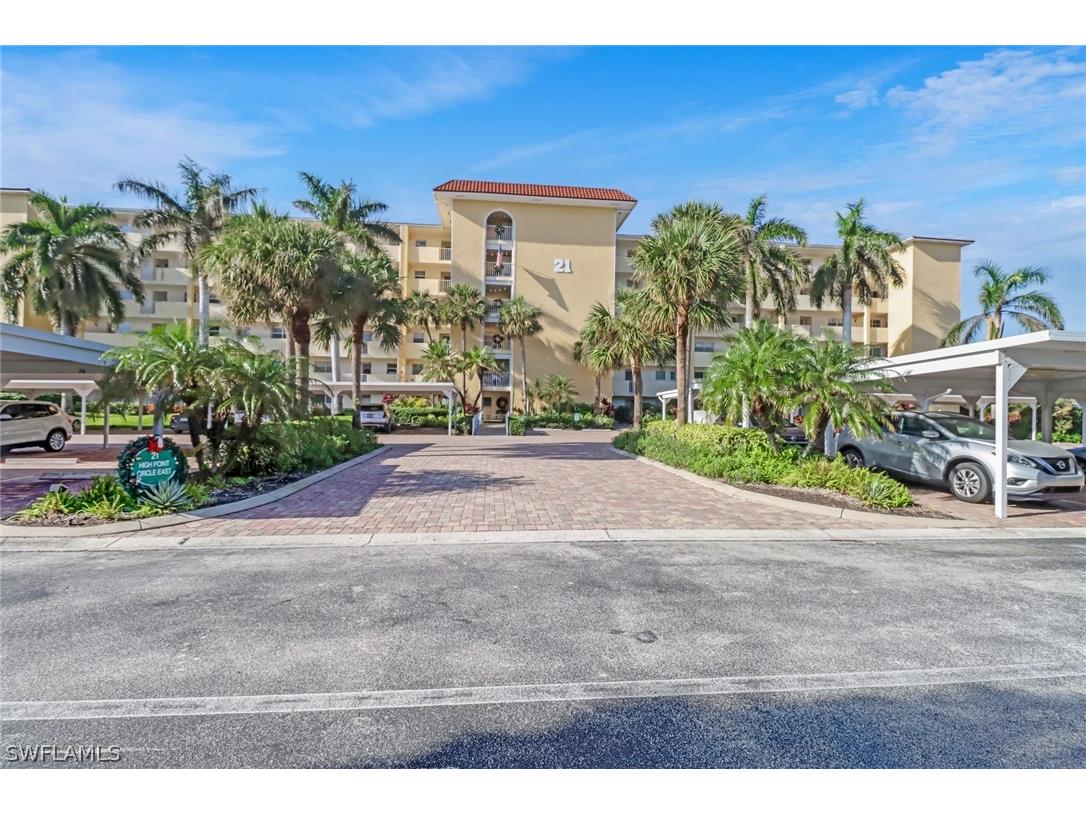 21 High Point Circle E #605 Naples FL 34103 222085244 image1