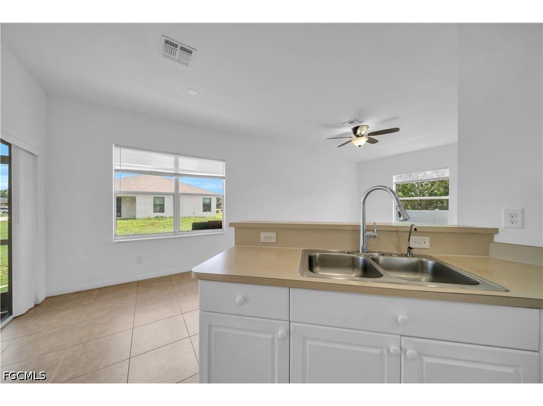21 Kismet Parkway E Cape Coral FL 33909 2026026941 image11