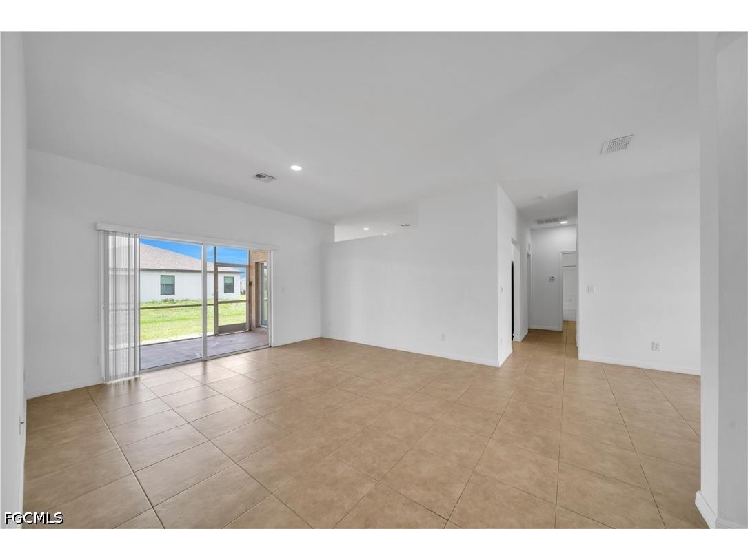 21 Kismet Parkway E Cape Coral FL 33909 2026026941 image20