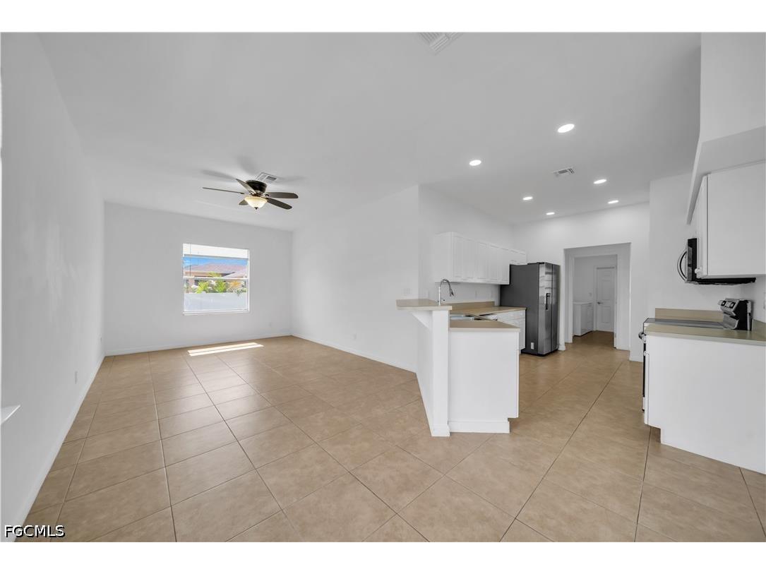 21 Kismet Parkway E Cape Coral FL 33909 2026026941 image9