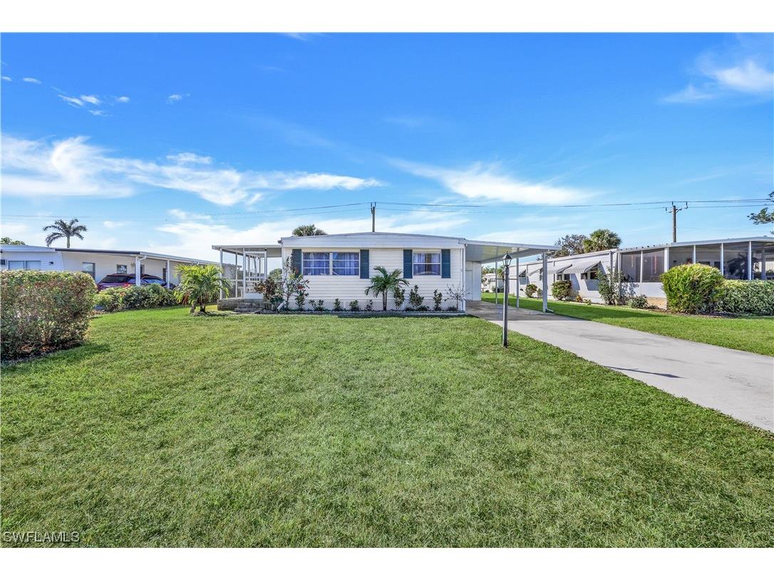 21 Le Mans Drive N Naples FL 34112 223013397 image1