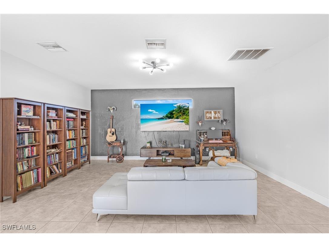 21 Maryland Road Lehigh Acres FL 33936 225084445 image11